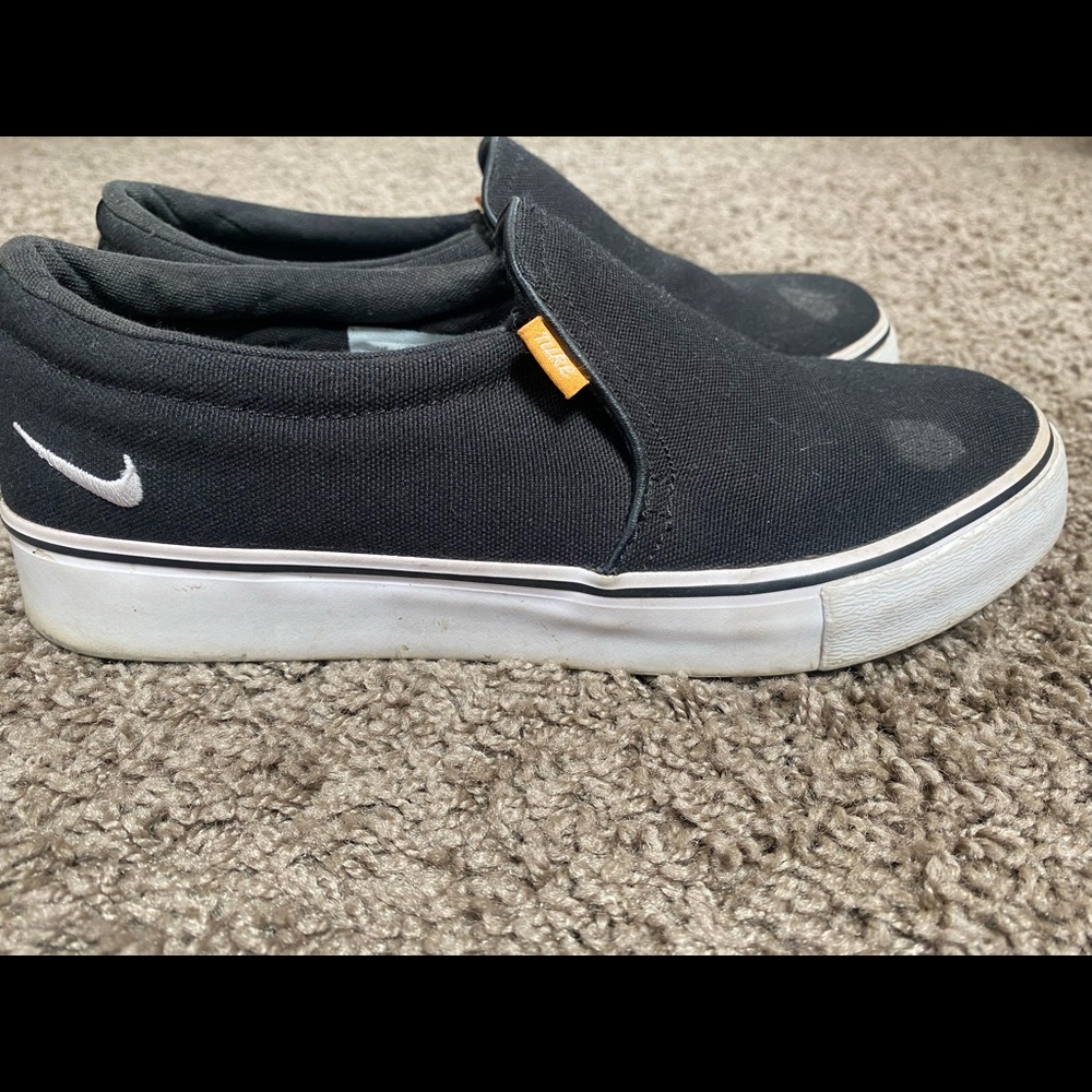 Nike slip on sneaker